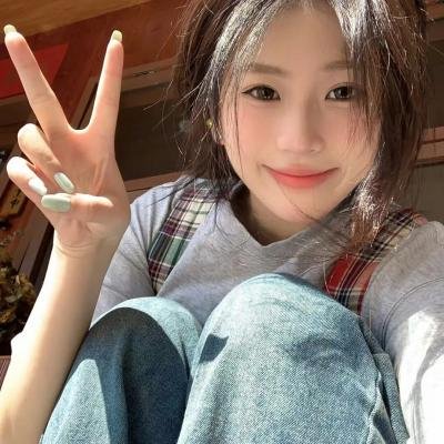 女孩的难忘生日海报